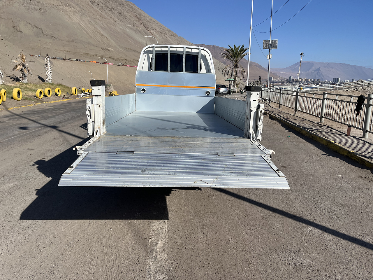 KIA BONGO3 2020 1.2T / CAMARA R / MECANICO / DIESEL 2.5 10