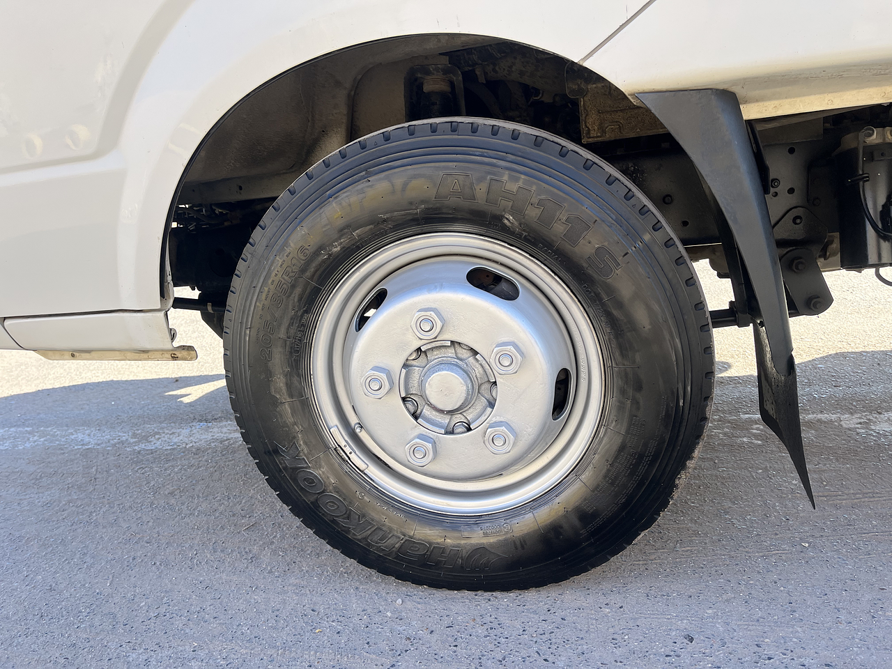 KIA BONGO3 2020 1.2T / CAMARA R / MECANICO / DIESEL 2.5 28