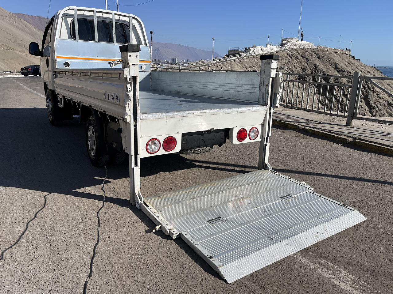 KIA BONGO3 2020 1.2T / CAMARA R / MECANICO / DIESEL 2.5 11