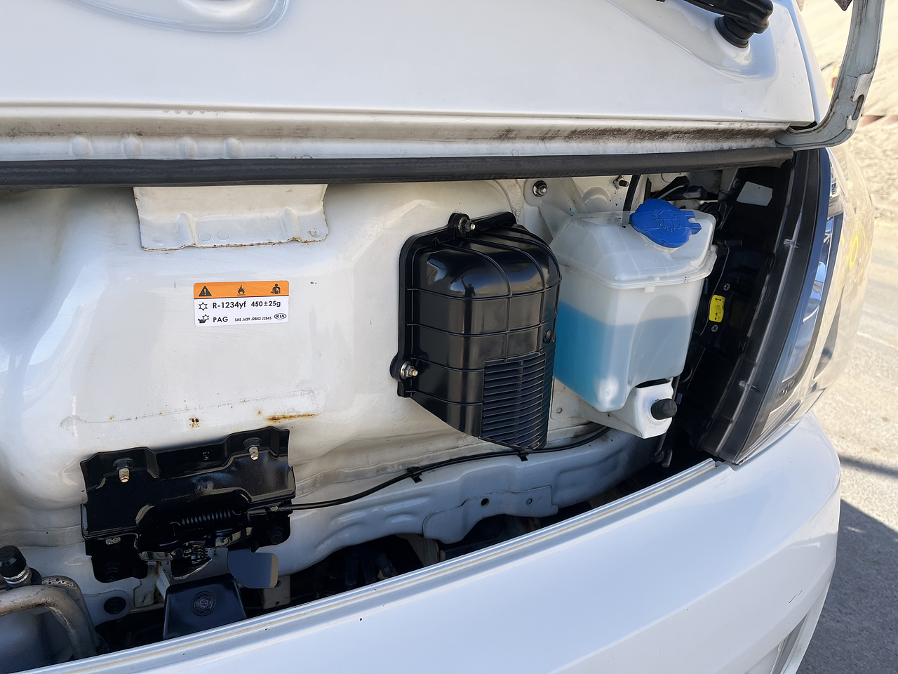 KIA BONGO3 2020 1.2T / CAMARA R / MECANICO / DIESEL 2.5 23