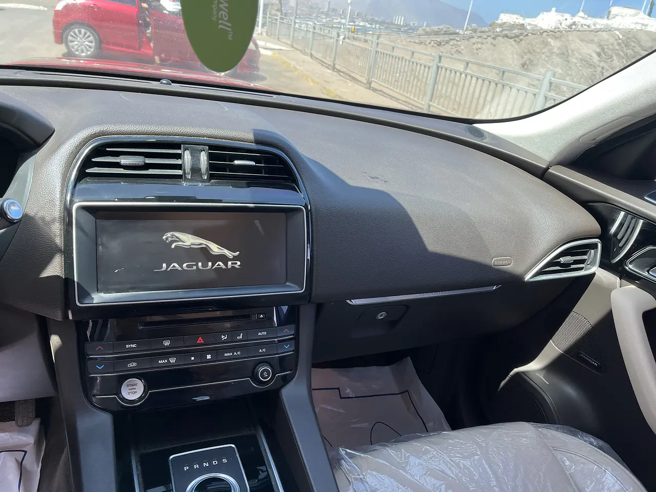 JAGUAR F-PACE 2018 / SUNROOF / SMART KEY / FULL EQUIPO / DIESEL 17