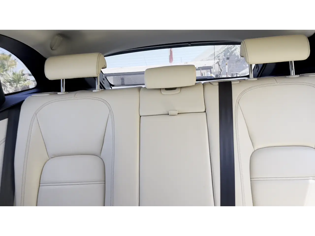 JAGUAR F-PACE 2018 / SUNROOF / SMART KEY / FULL EQUIPO / DIESEL 36