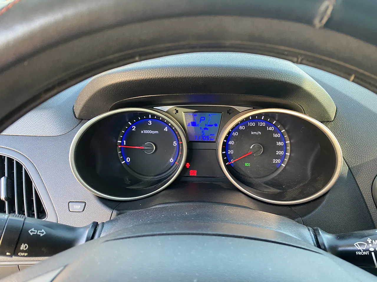 HYUNDAI NEW TUCSON IX 2014 / DIESEL / 2.0 CC / 2WD 18