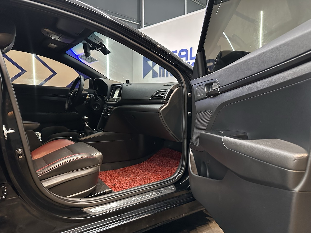 HYUNDAI AVANTE AD 2017 / GASOLINA 1,6VGT / MECANICO 27