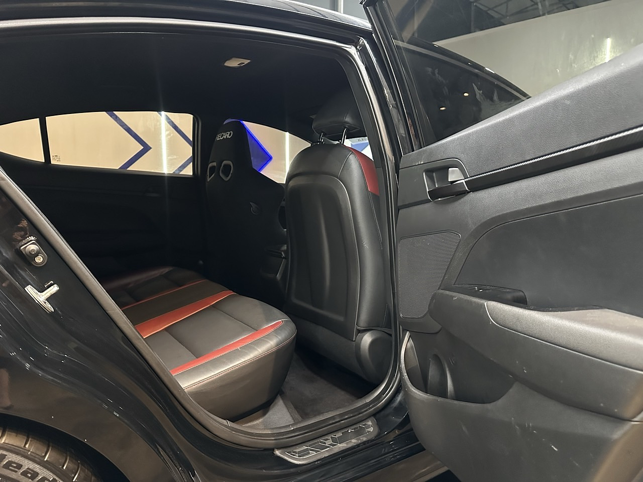 HYUNDAI AVANTE AD 2017 / GASOLINA 1,6VGT / MECANICO 25