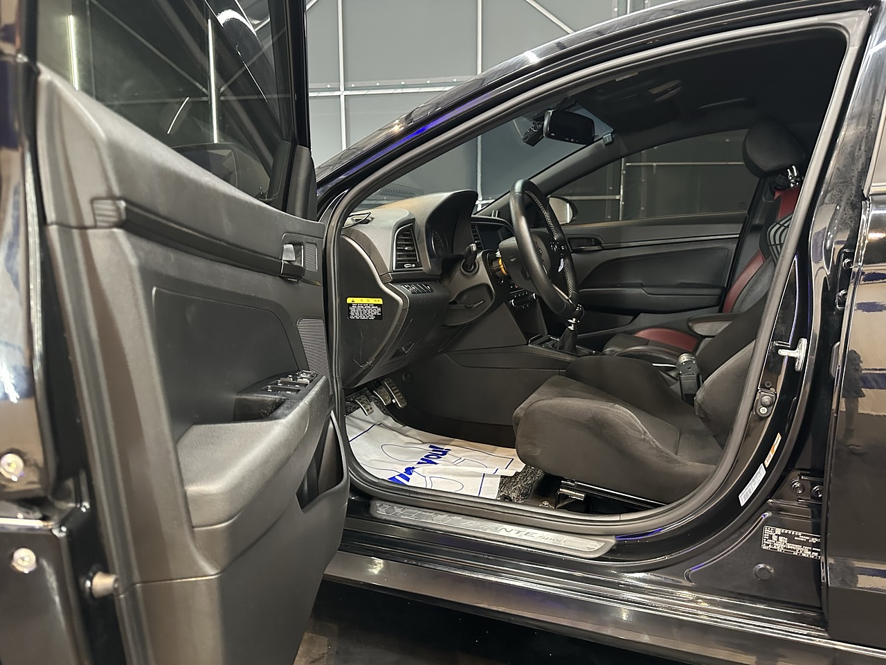 HYUNDAI AVANTE AD 2017 / GASOLINA 1,6VGT / MECANICO 9