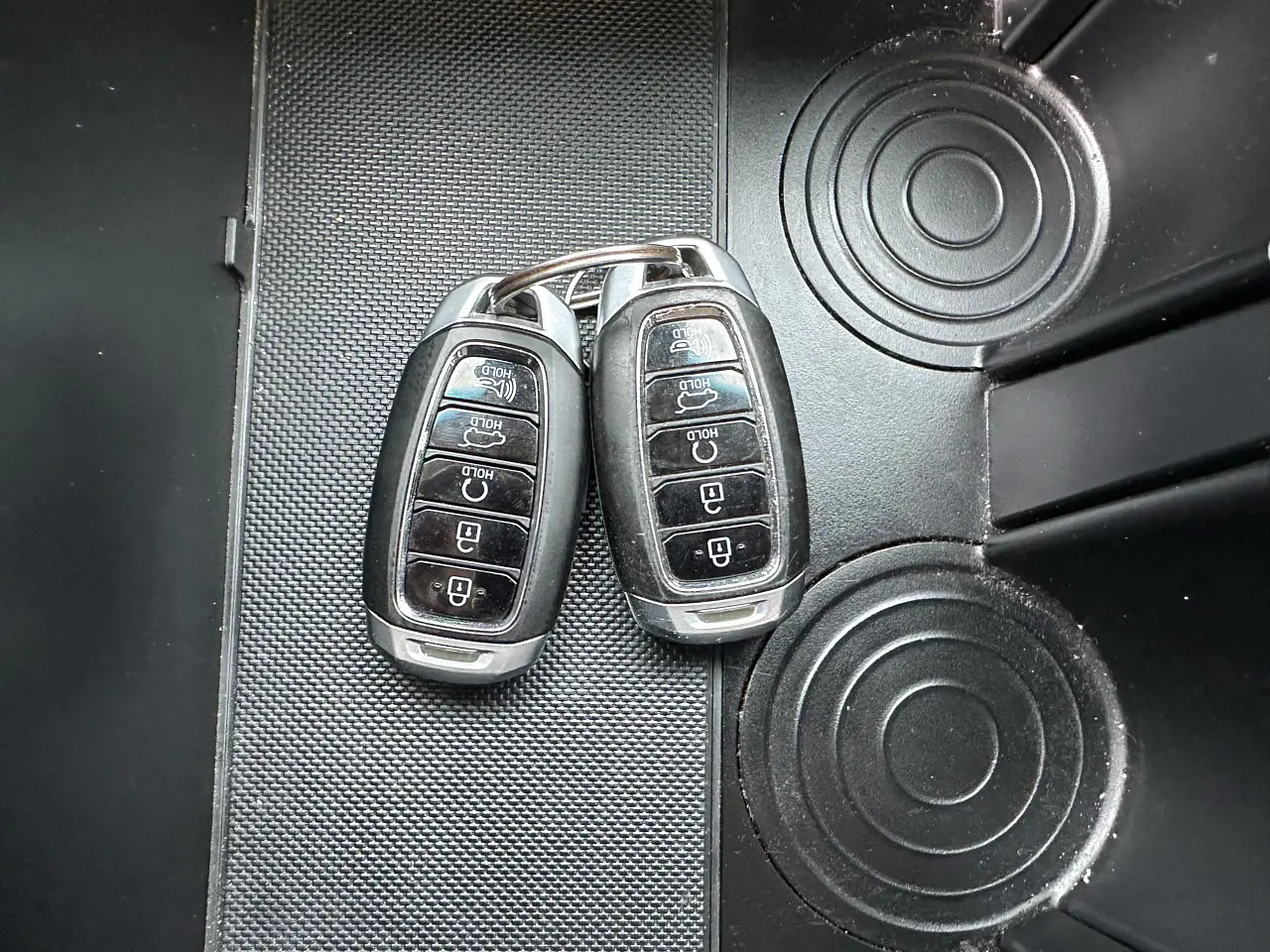 HYUNDAI PALISADE 2019 / 8PASAJEROS / SMART KEY / CAMARA R / 4WD 19