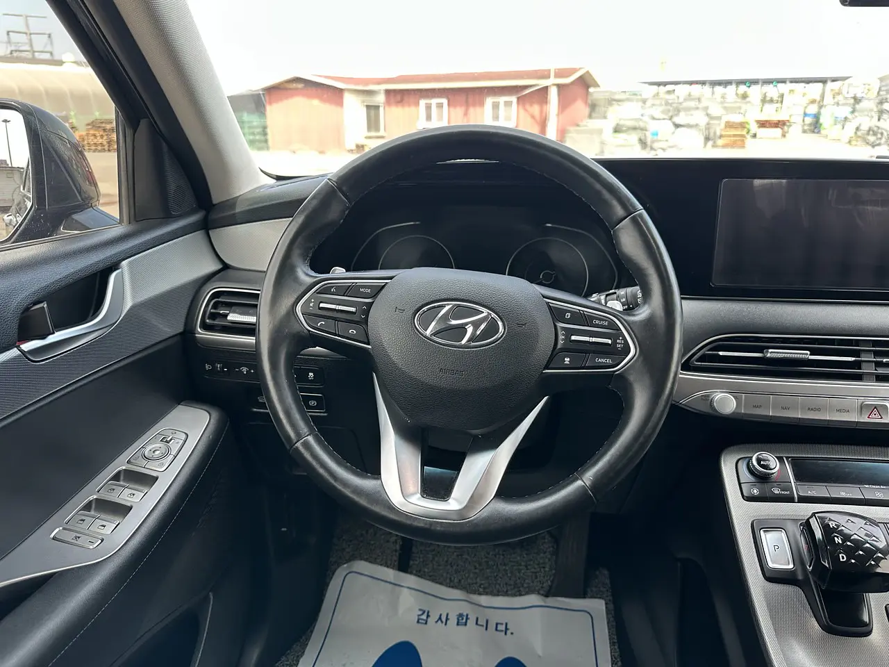 HYUNDAI PALISADE 2019 / 8PASAJEROS / SMART KEY / CAMARA R / 4WD 22