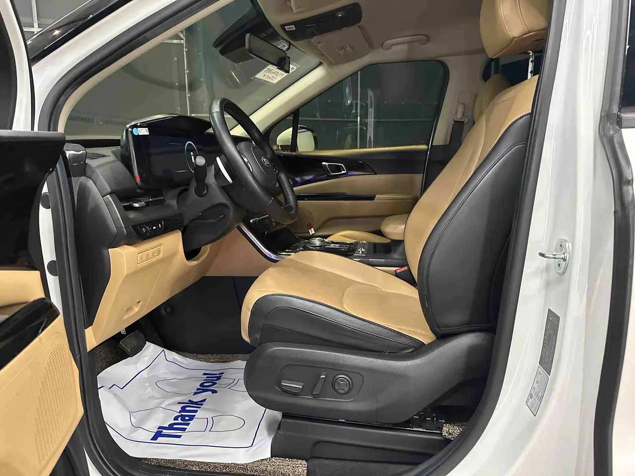 KIA CARNIVAL 2021 / 9PASAJEROS / CAMARA 360 / DIESEL 15