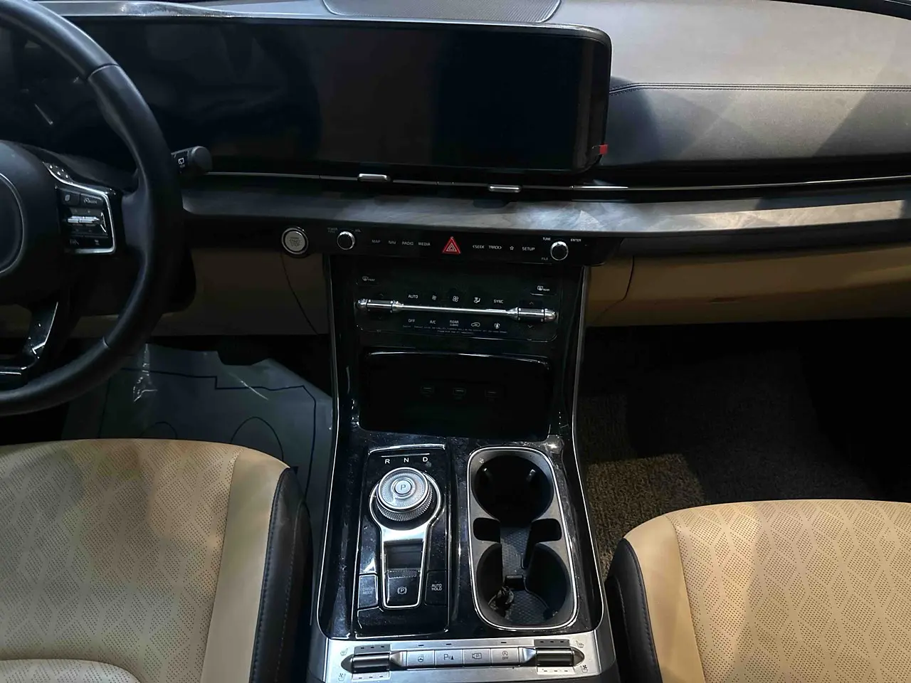 KIA CARNIVAL 2021 / 9PASAJEROS / CAMARA 360 / DIESEL 18