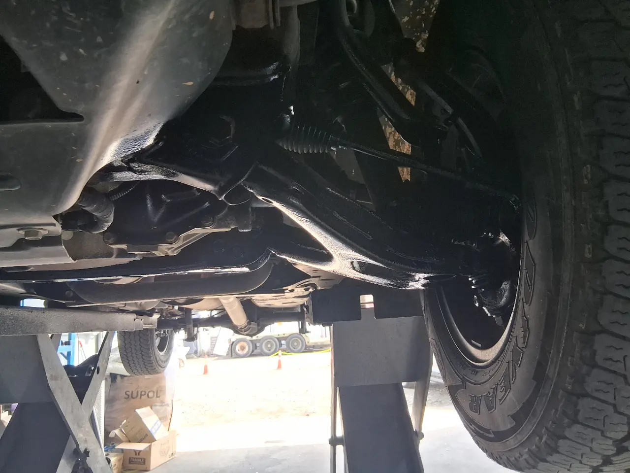 CHEVROLET COLORADO 2020 / 5PASAJEROS / GASOLINA 3.6 / CAMARA R  42