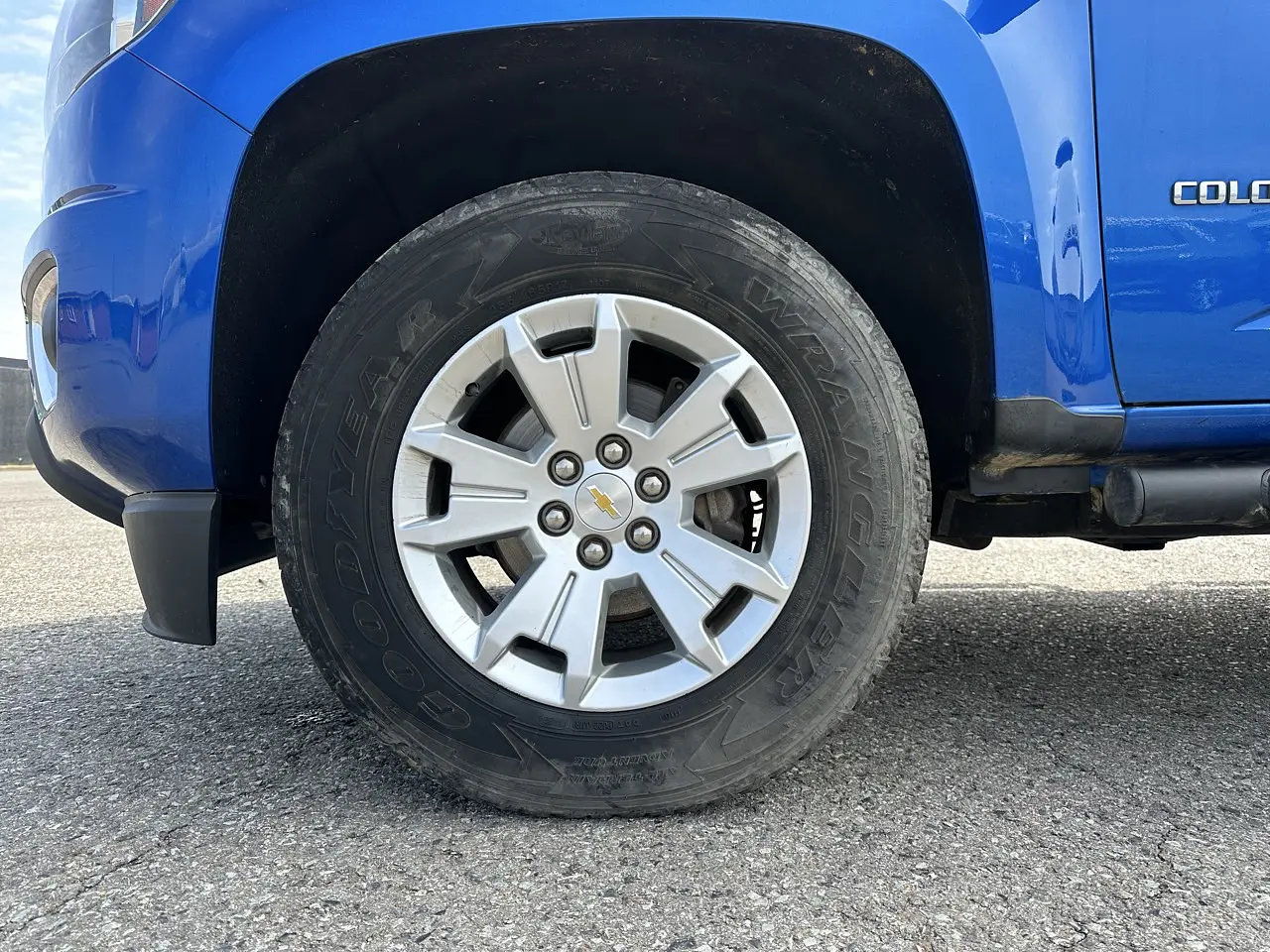 CHEVROLET COLORADO 2020 / 5PASAJEROS / GASOLINA 3.6 / CAMARA R  46