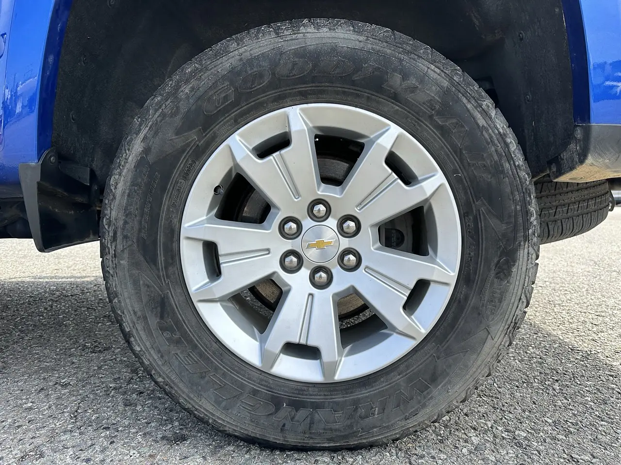 CHEVROLET COLORADO 2020 / 5PASAJEROS / GASOLINA 3.6 / CAMARA R  48