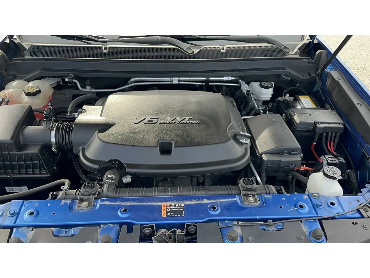 CHEVROLET COLORADO 2020 / 5PASAJEROS / GASOLINA 3.6 / CAMARA R  45