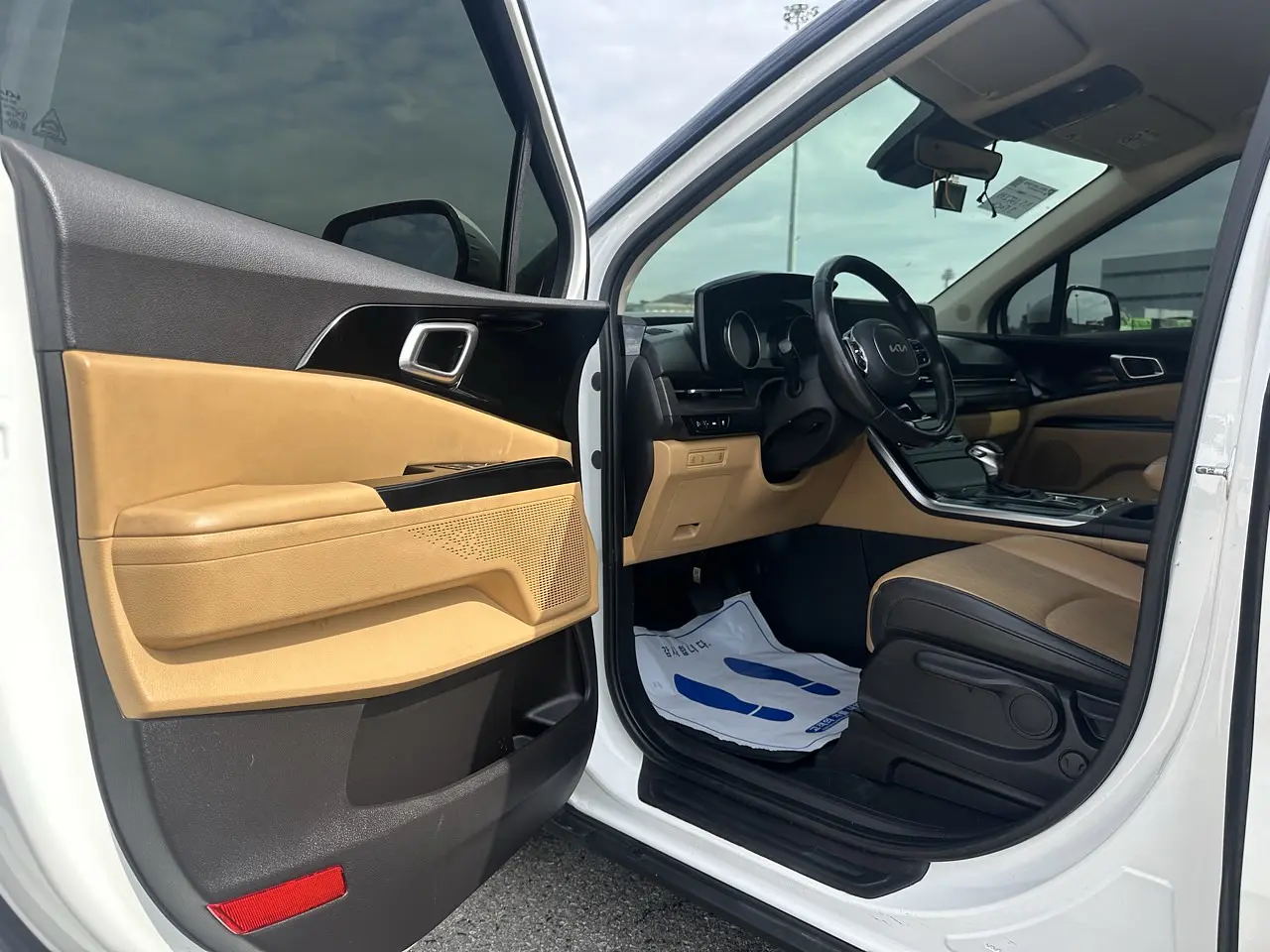 KIA CARNIVAL 2022 / 9PASAJEROS / CAMRA R / SMART KEY / DIESEL  13