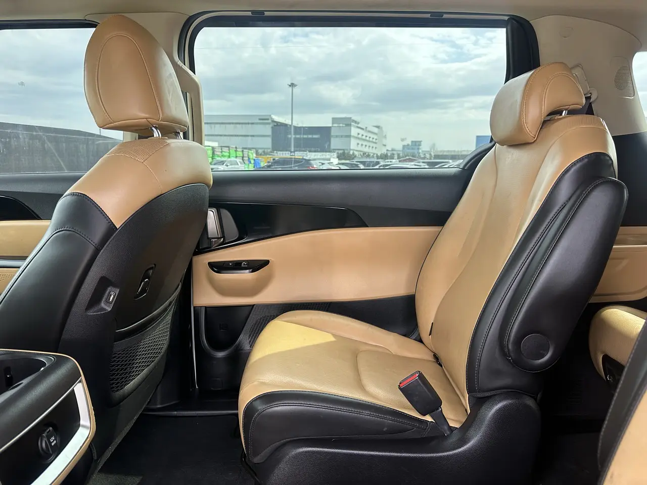 KIA CARNIVAL 2022 / 9PASAJEROS / CAMRA R / SMART KEY / DIESEL  33