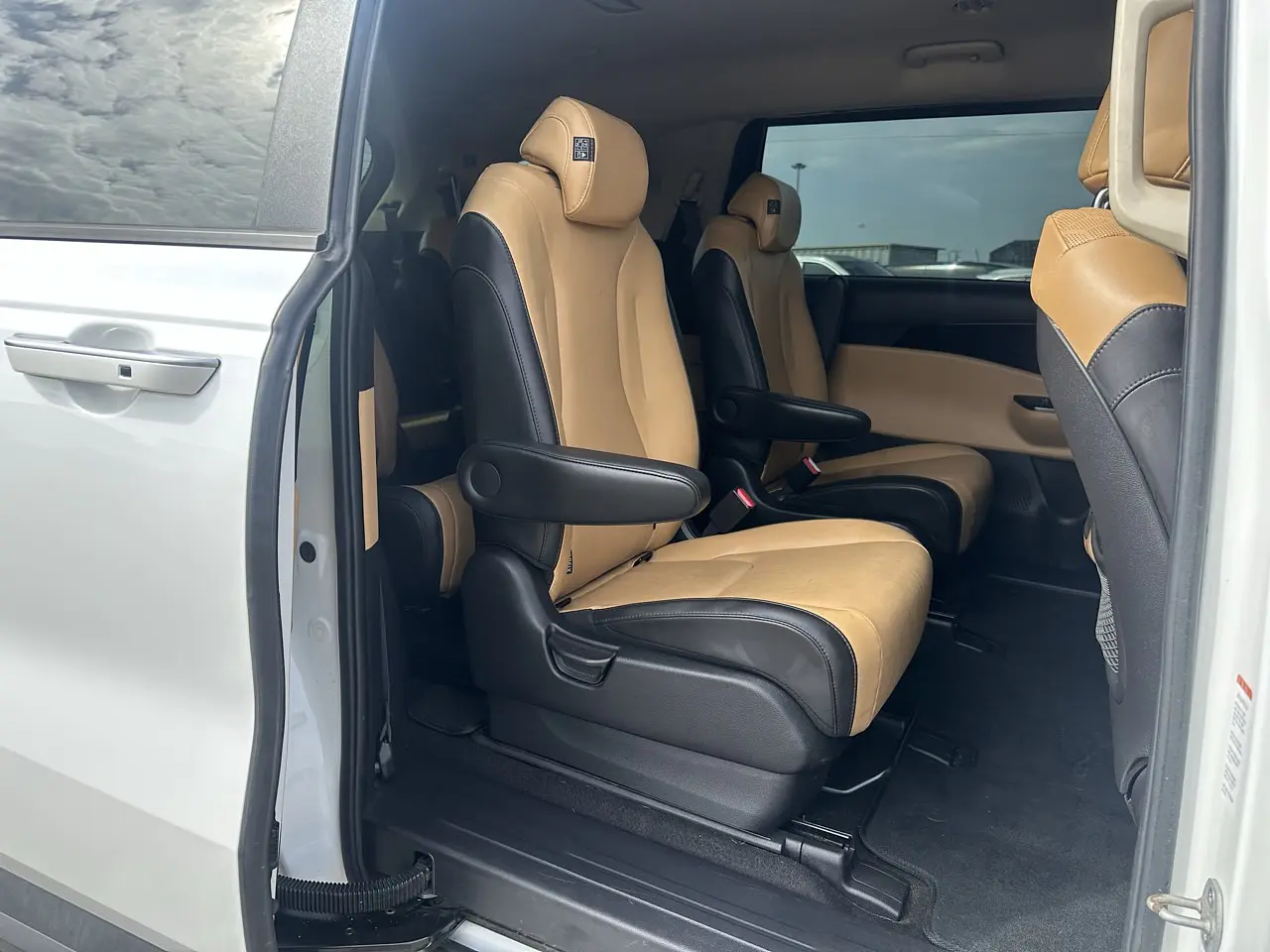 KIA CARNIVAL 2022 / 9PASAJEROS / CAMRA R / SMART KEY / DIESEL  26