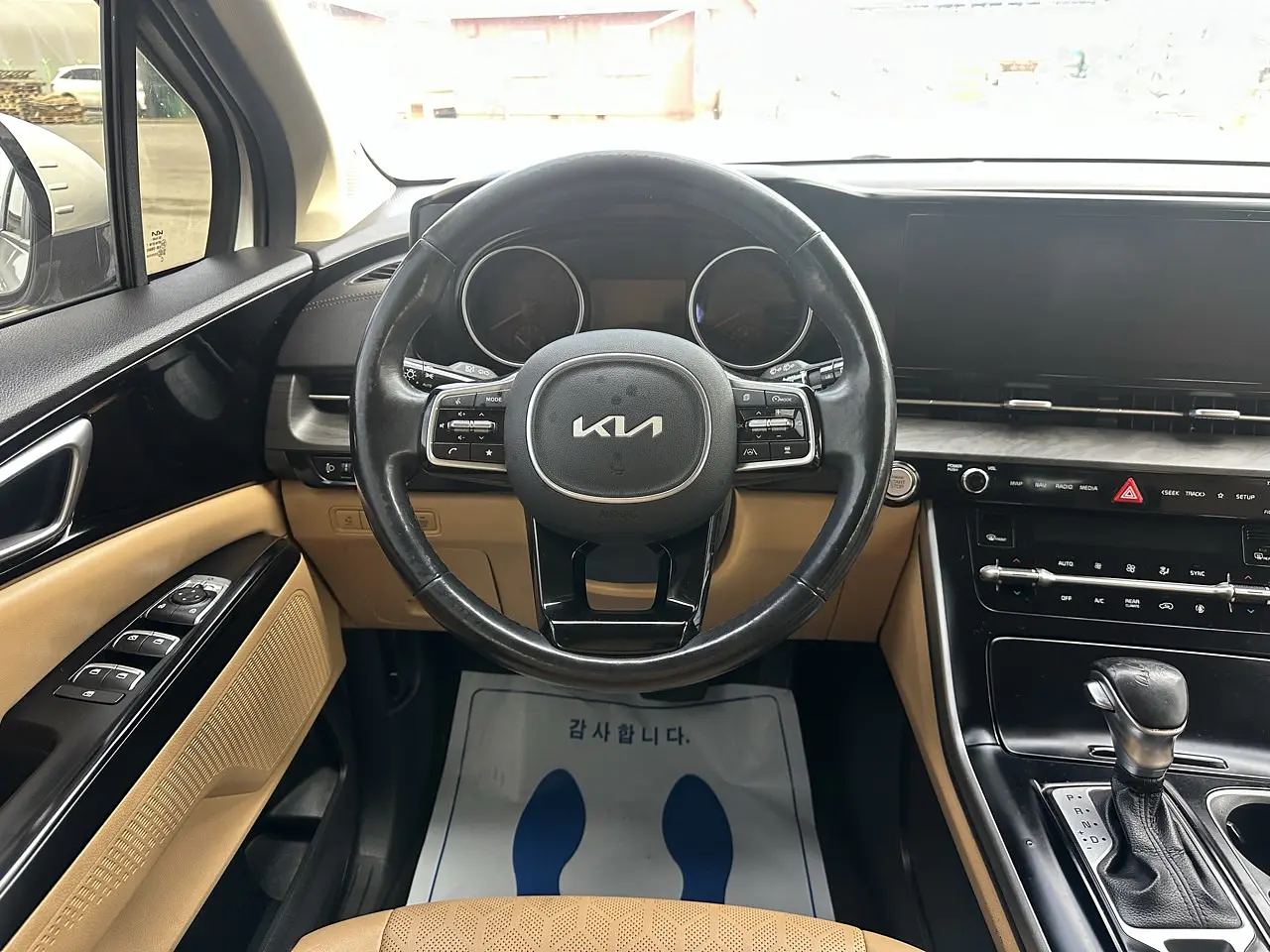 KIA CARNIVAL 2022 / 9PASAJEROS / CAMRA R / SMART KEY / DIESEL  20