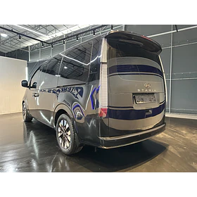 Hyundai Staria Lounge — foto 4 de 16