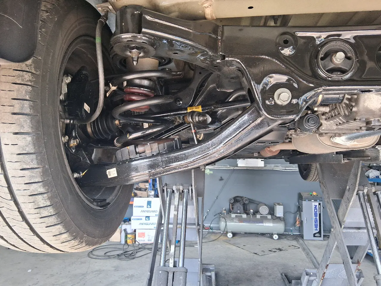 HYUNDAI STARIA 2024 / 7PASAJEROS / CÁMARA 360 /4WD / DIESEL 48