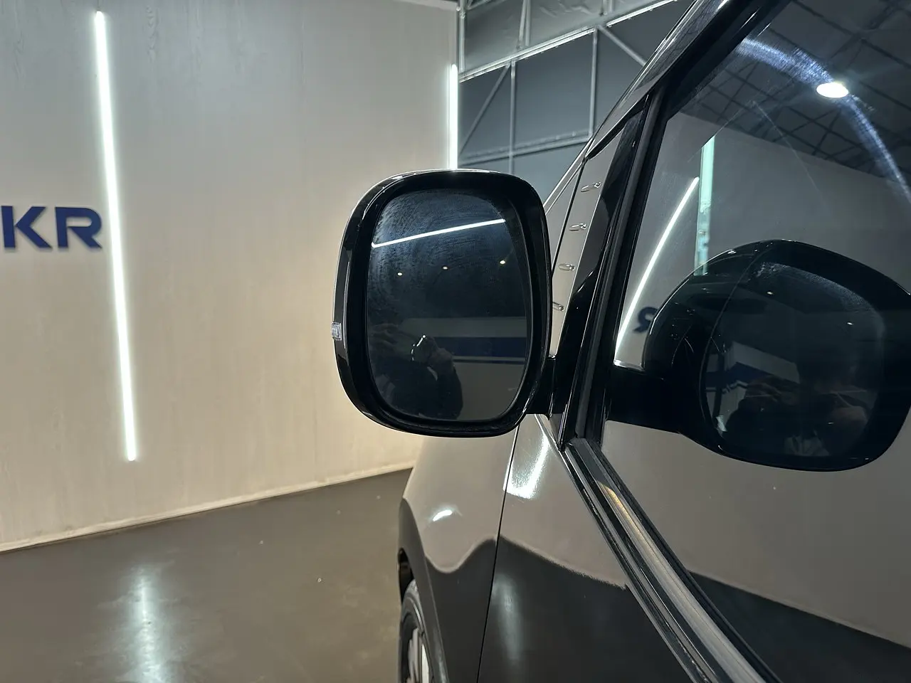 HYUNDAI STARIA 2024 / 7PASAJEROS / CÁMARA 360 /4WD / DIESEL 10