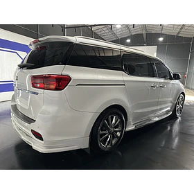 KIA New Carnival — foto 4 de 16
