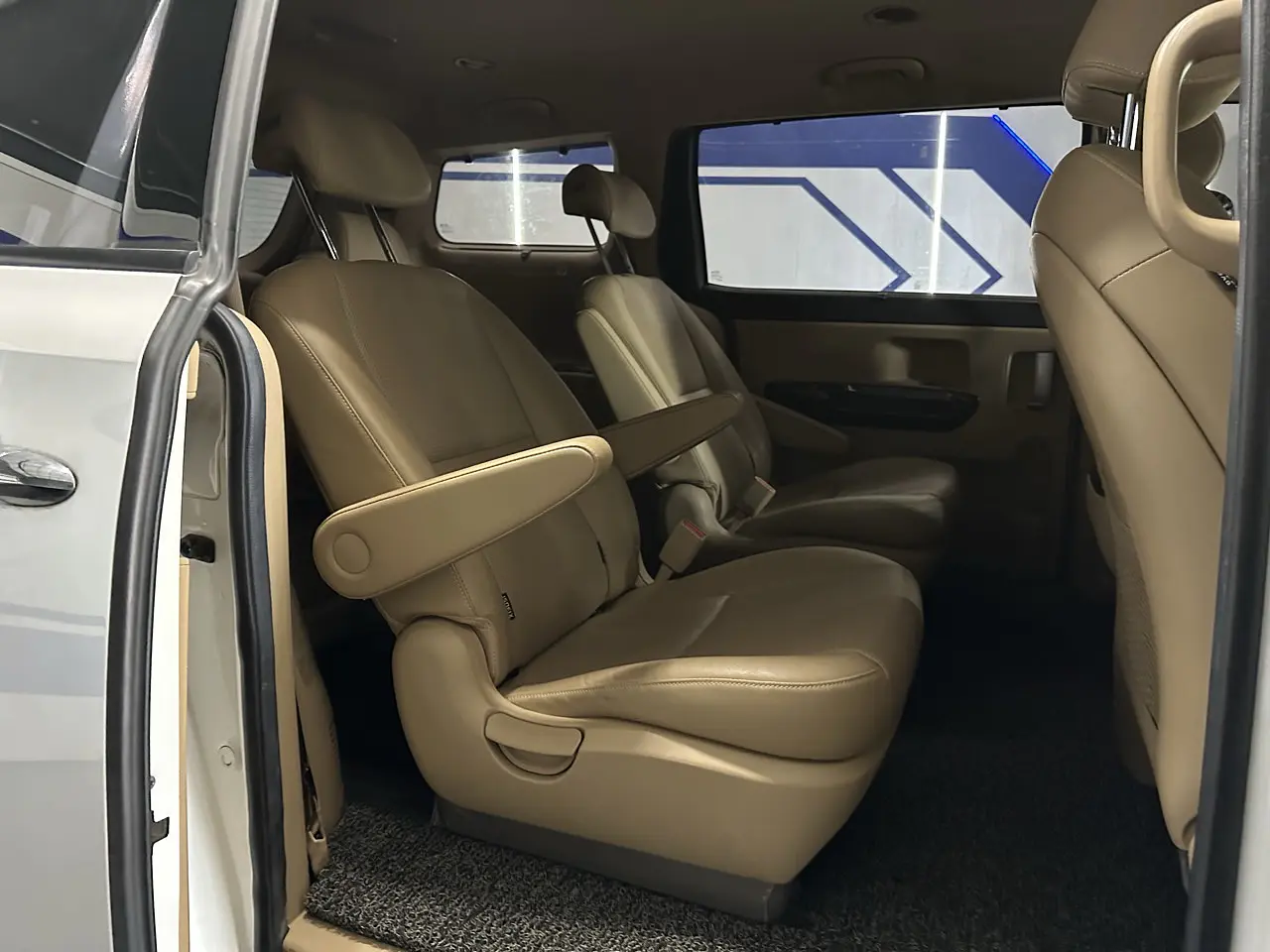 KIA NEW CARNIVAL 2020 / 9PASAJEROS / CAMARA R / P.ELECTRICA / DIESEL   23