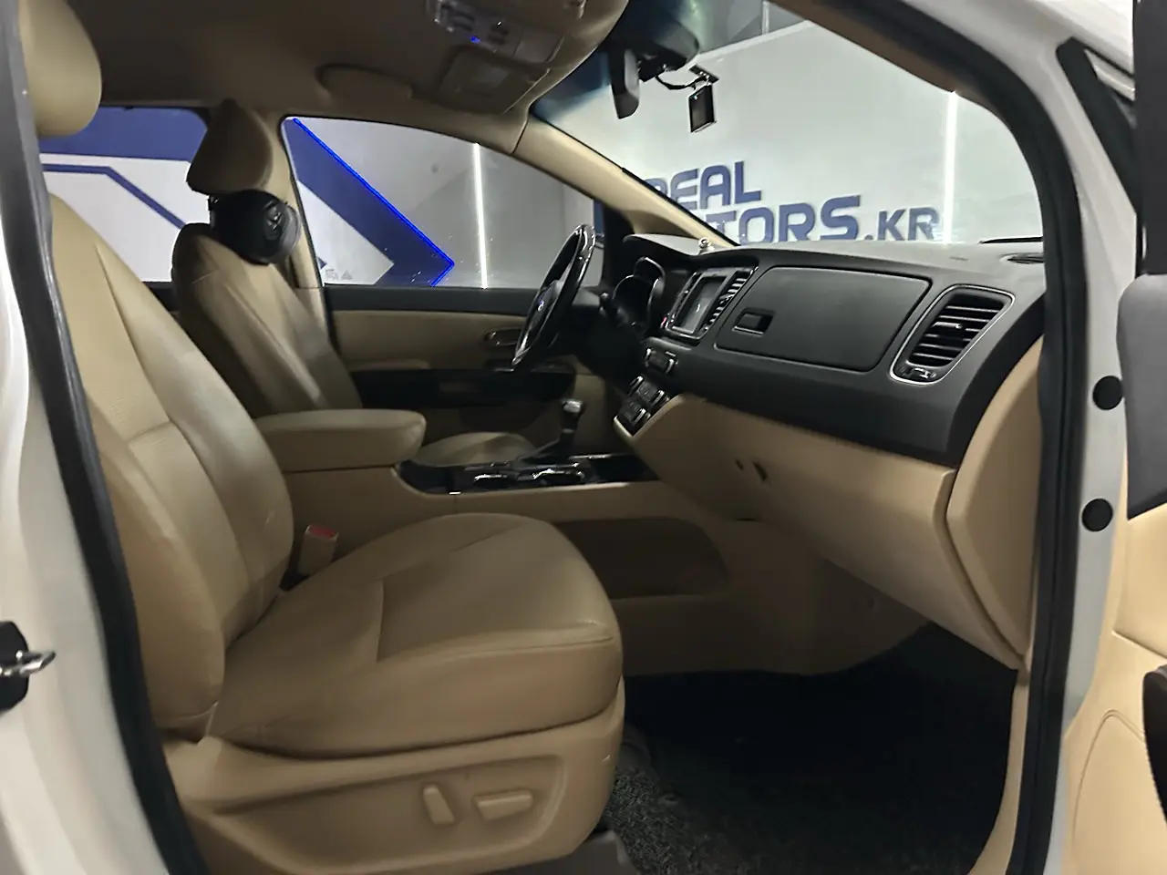 KIA NEW CARNIVAL 2020 / 9PASAJEROS / CAMARA R / P.ELECTRICA / DIESEL   17