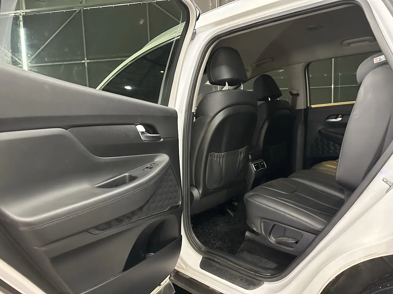 HYUNDAI NEW SANTAFE 2021 / 7PASAJEROS / CAMARA R / AUTOMATICO / DIESEL  26