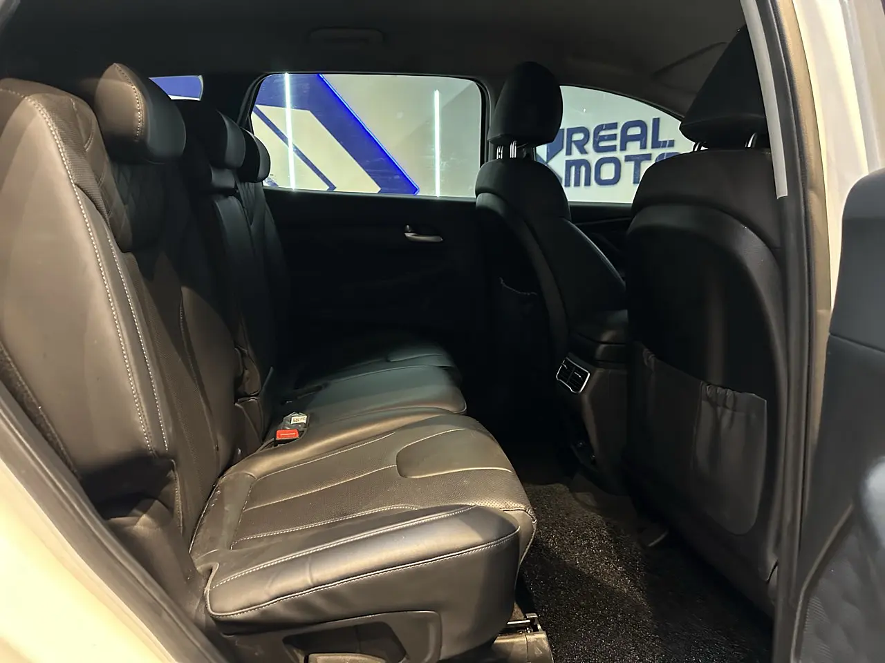 HYUNDAI NEW SANTAFE 2021 / 7PASAJEROS / CAMARA R / AUTOMATICO / DIESEL  30