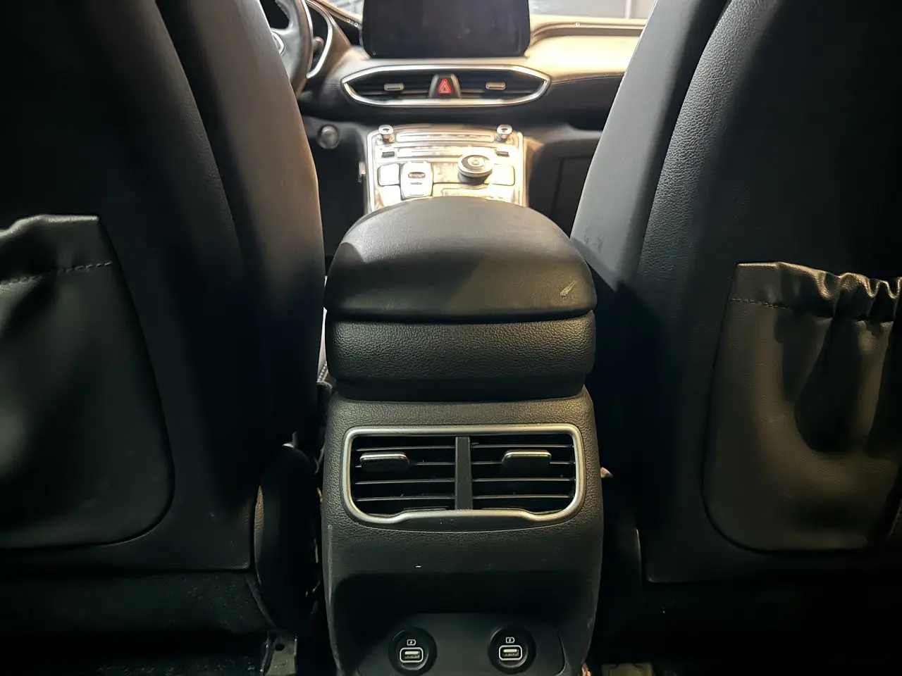 HYUNDAI NEW SANTAFE 2021 / 7PASAJEROS / CAMARA R / AUTOMATICO / DIESEL  32