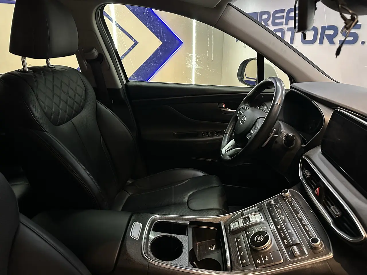 HYUNDAI NEW SANTAFE 2021 / 7PASAJEROS / CAMARA R / AUTOMATICO / DIESEL  25