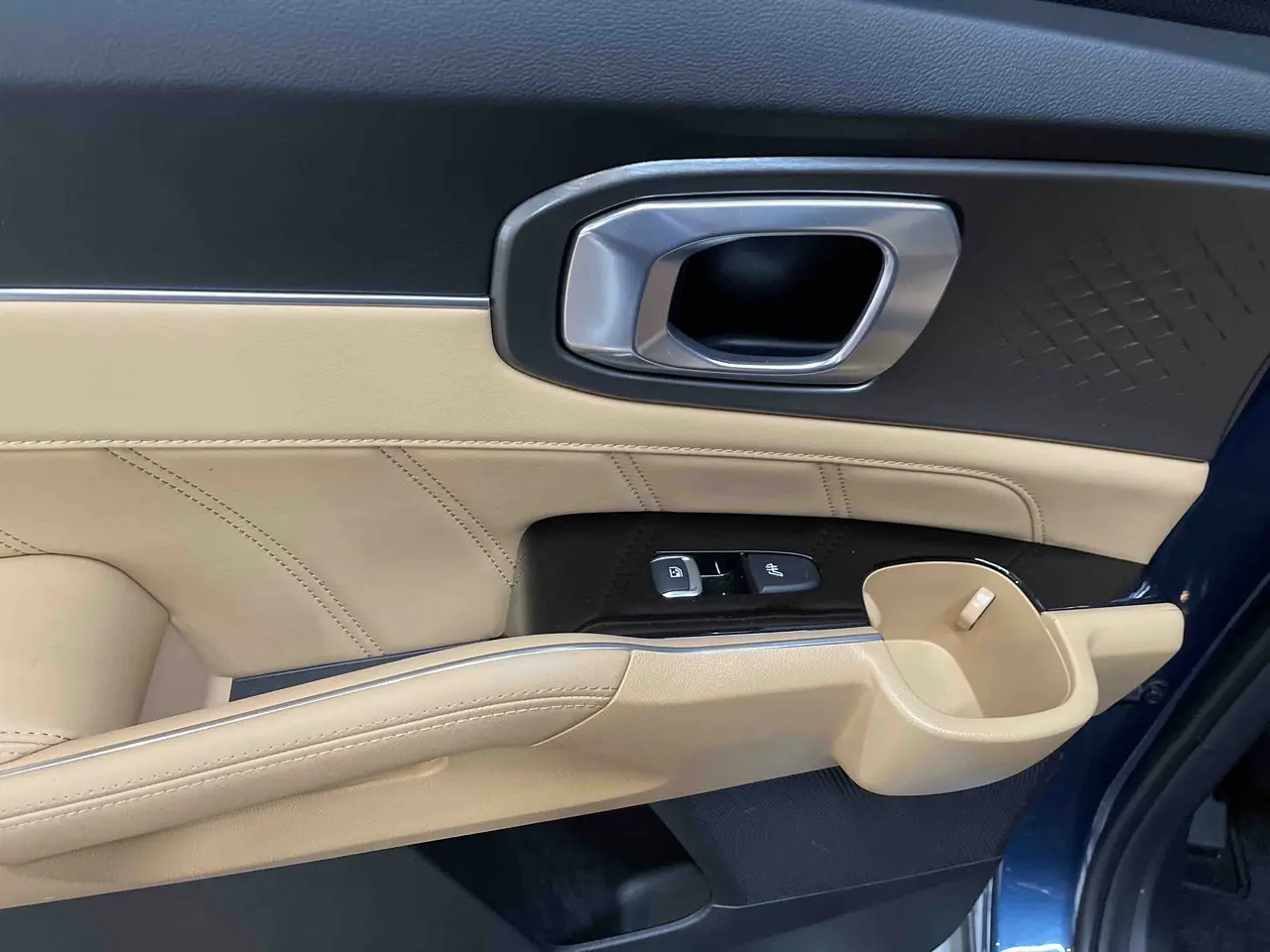 KIA SORENTO 2023 / 7PASAJEROS / CAMARA 360 / SMART KEY / DIESEL  27