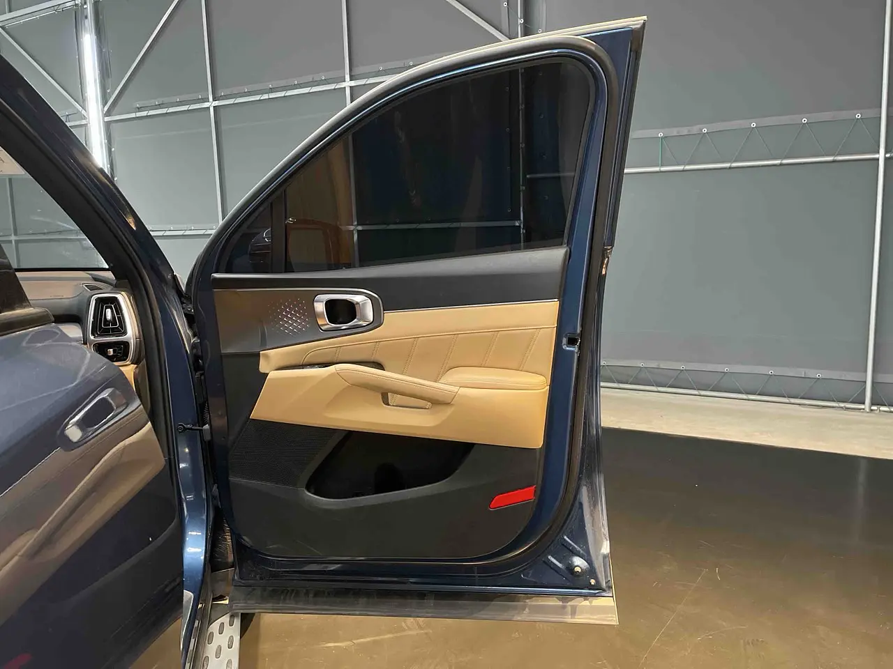 KIA SORENTO 2023 / 7PASAJEROS / CAMARA 360 / SMART KEY / DIESEL  23