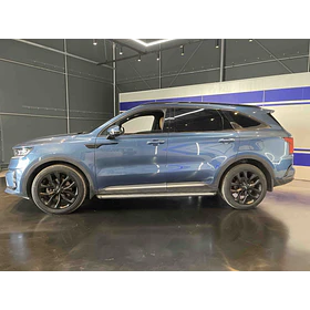 KIA Sorento — foto 8 de 16