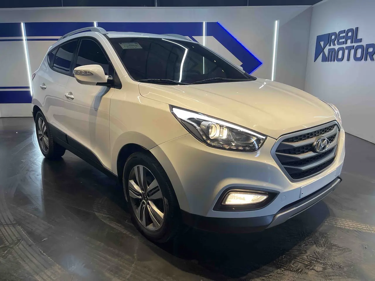  HYUNDAI TUCSON 2015 / AUTOMATICA  / CAMARA R / DIESEL 2.0 / 2WD  1