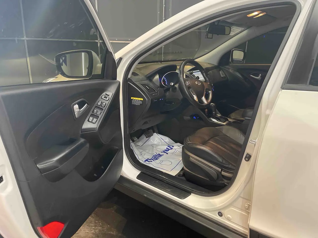  HYUNDAI TUCSON 2015 / AUTOMATICA  / CAMARA R / DIESEL 2.0 / 2WD  13