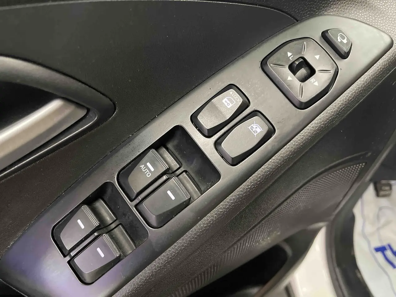  HYUNDAI TUCSON 2015 / AUTOMATICA  / CAMARA R / DIESEL 2.0 / 2WD  14