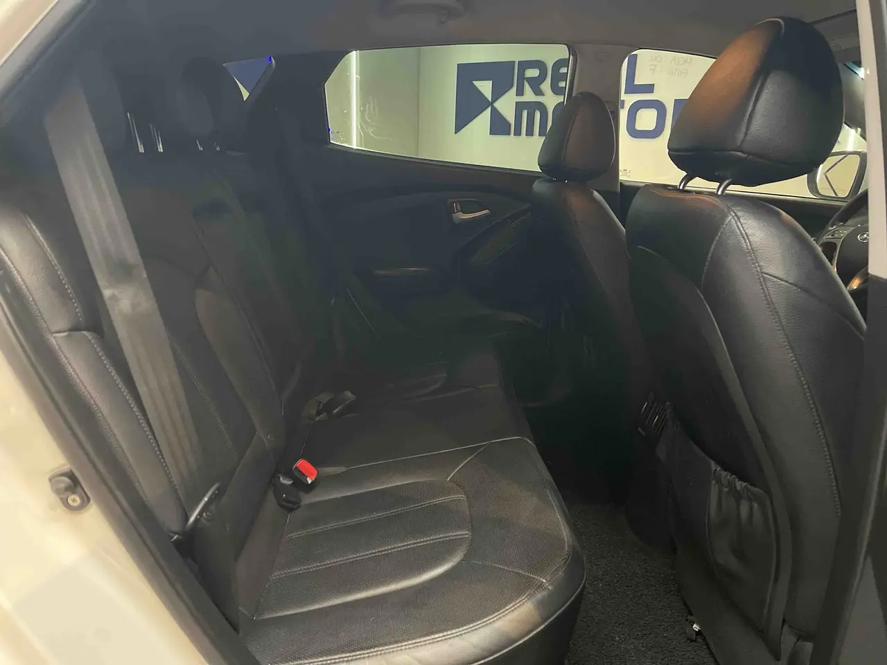  HYUNDAI TUCSON 2015 / AUTOMATICA  / CAMARA R / DIESEL 2.0 / 2WD  28