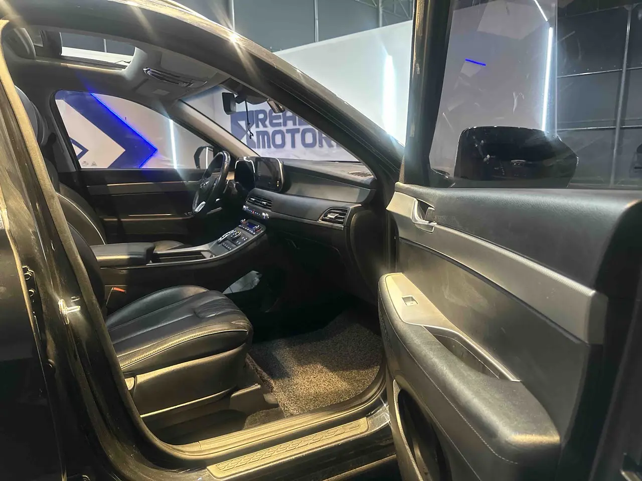 HYUNDAI PALISADE 2019 / 7PASAJEROS / SUNROOF / CAMARA R / 4WD 19