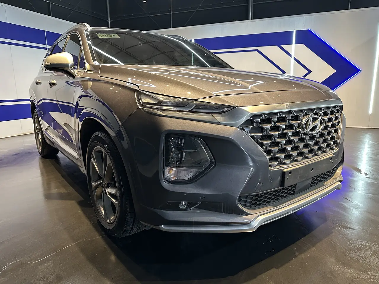 HYUNDAI SANTAFE 2019 / 7PASAJEROS / CAMARA R / AUTOMATICO / DIESEL / 4WD 1