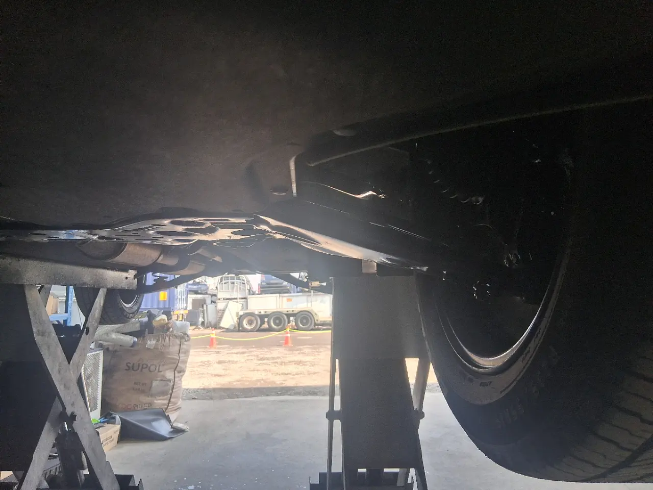 HYUNDAI SANTAFE 2019 / 7PASAJEROS / CAMARA R / AUTOMATICO / DIESEL / 4WD 42