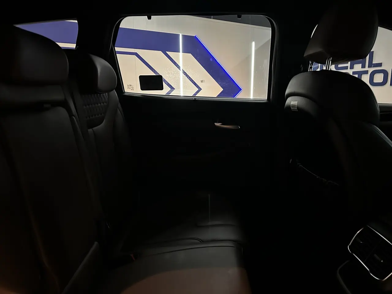 HYUNDAI SANTAFE 2019 / 7PASAJEROS / CAMARA R / AUTOMATICO / DIESEL / 4WD 32