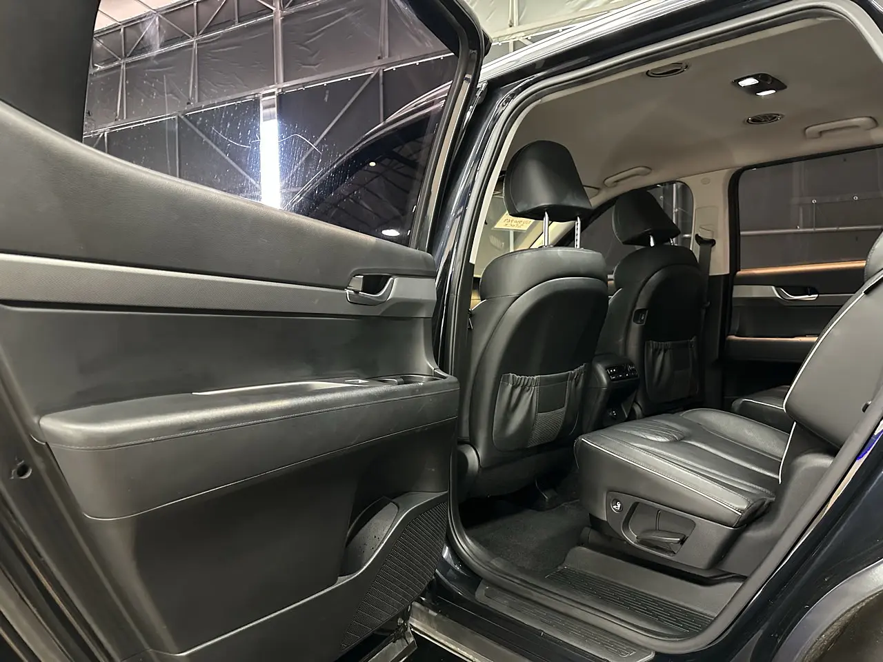 HYUNDAI PALISADE EXCLUSIVE 2022 / 7PASAJEROS / CAMARA R / DIESEL / 2WD 26