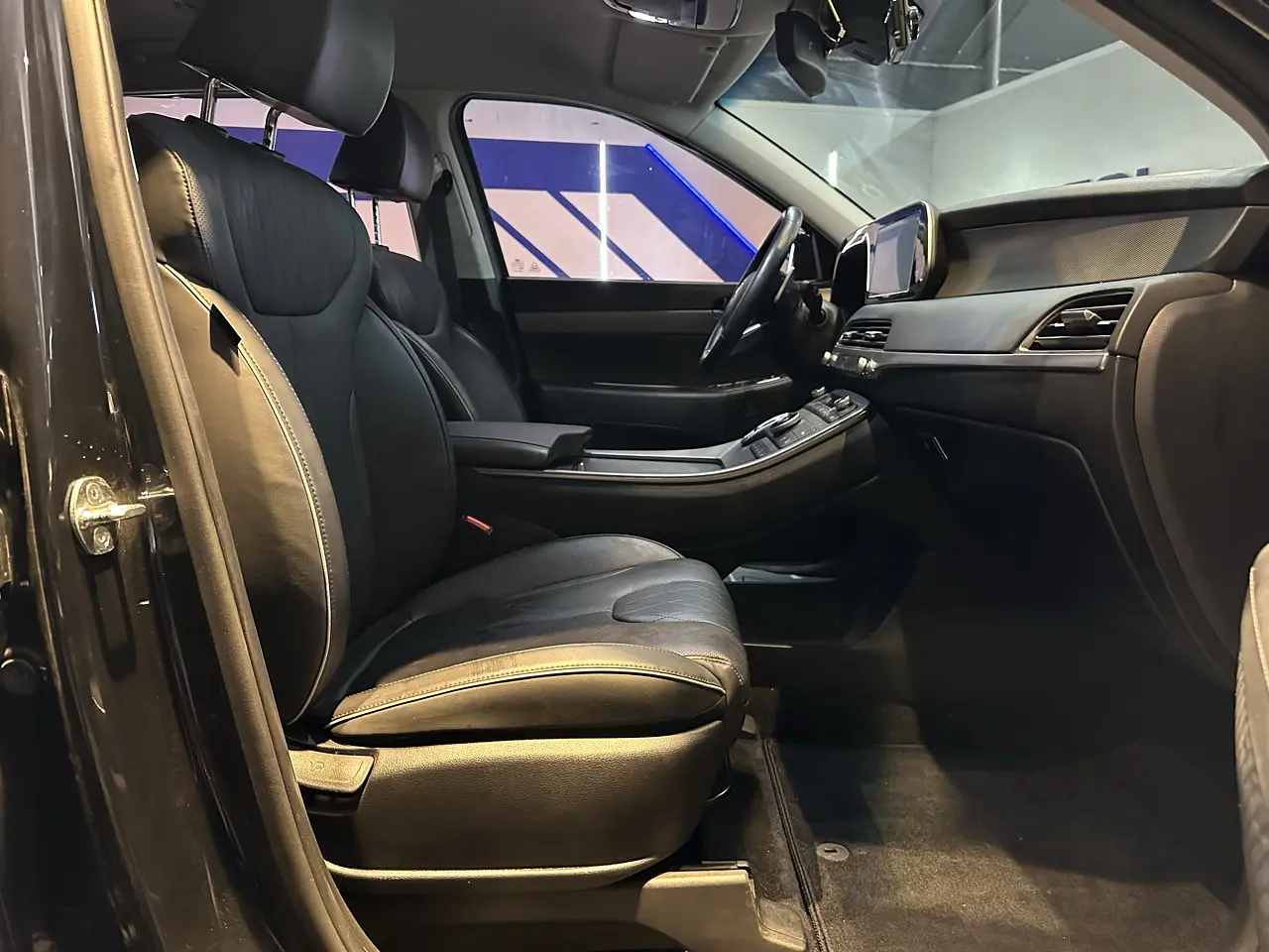 HYUNDAI PALISADE EXCLUSIVE 2022 / 7PASAJEROS / CAMARA R / DIESEL / 2WD 24