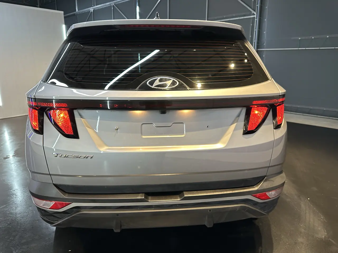  HYUNDAI TUCSON 2023 / 5PASAJEROS / CAMARA R / DIESEL 2.0 / 2WD 11