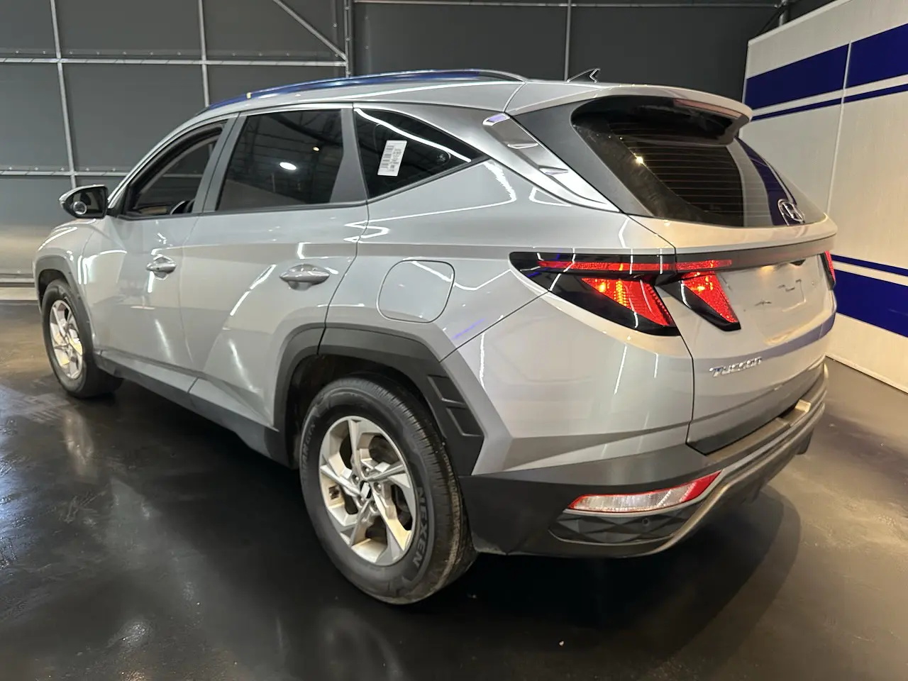  HYUNDAI TUCSON 2023 / 5PASAJEROS / CAMARA R / DIESEL 2.0 / 2WD 10