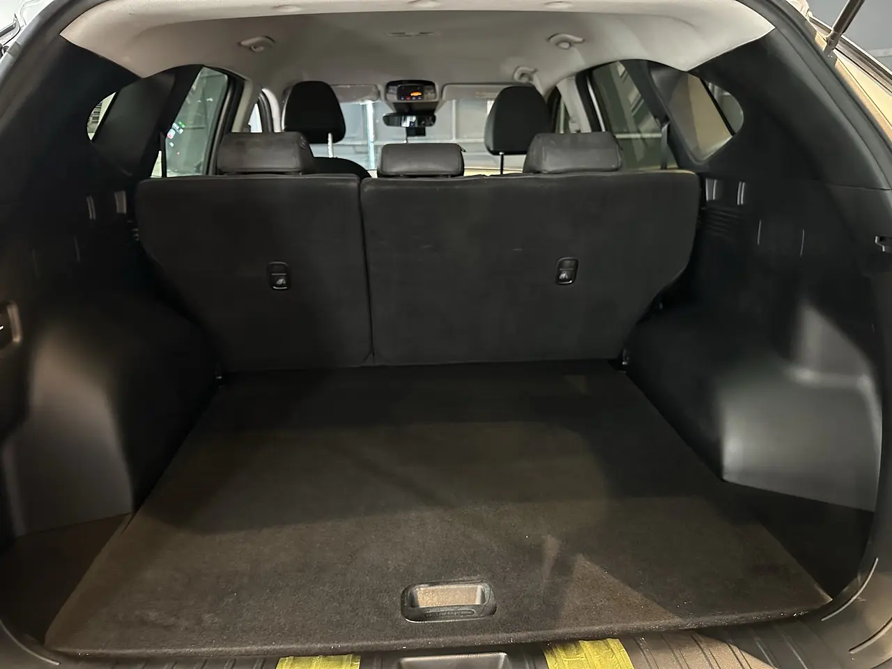  HYUNDAI TUCSON 2023 / 5PASAJEROS / CAMARA R / DIESEL 2.0 / 2WD 35