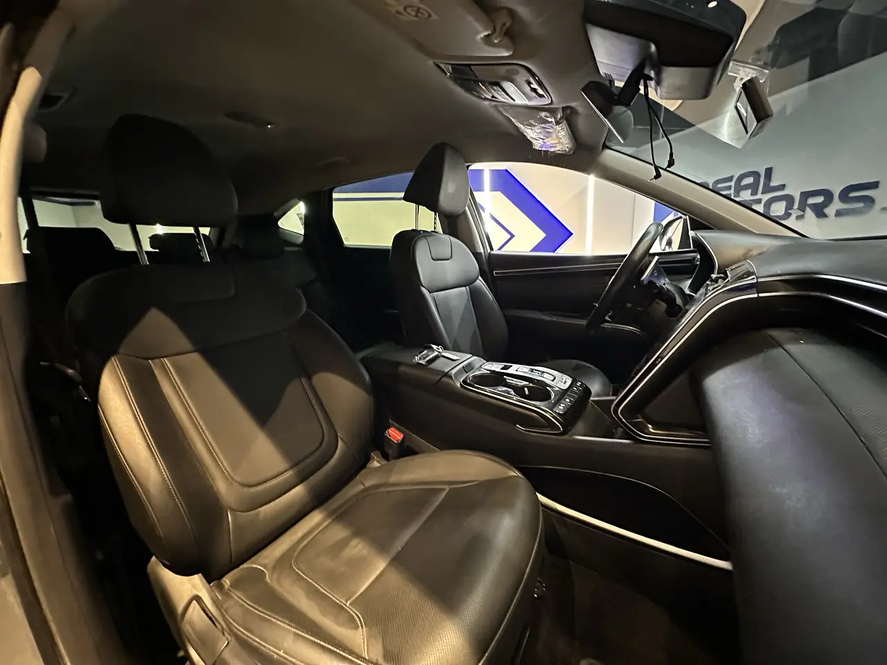  HYUNDAI TUCSON 2023 / 5PASAJEROS / CAMARA R / DIESEL 2.0 / 2WD 27