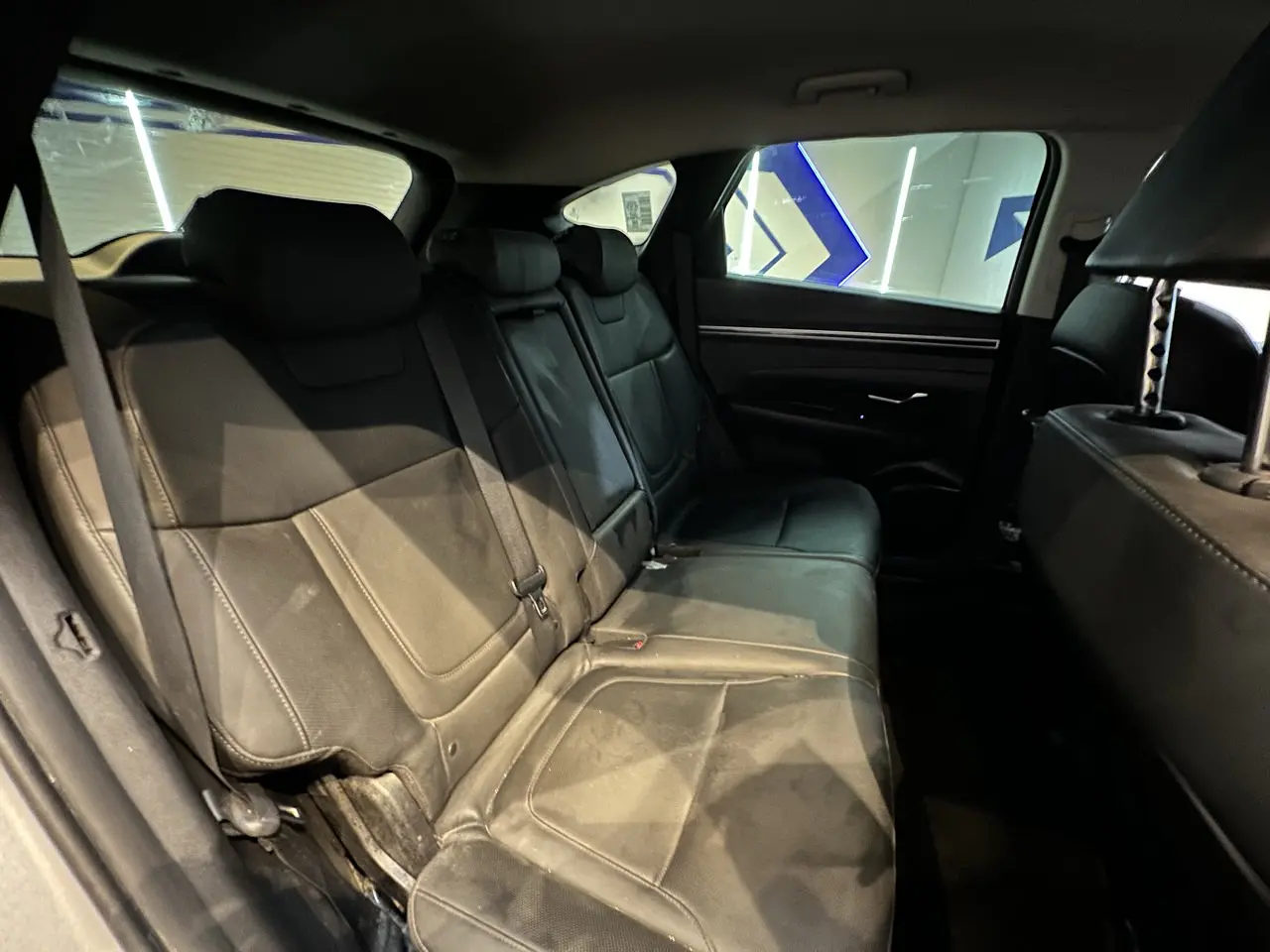  HYUNDAI TUCSON 2023 / 5PASAJEROS / CAMARA R / DIESEL 2.0 / 2WD 30